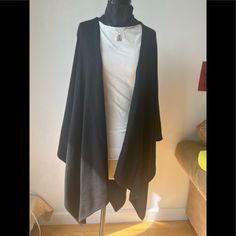 This Item Is A Neiman Marcus Shawl/ Cape. This Is A Wool Sweater With Warm Fabric. It Is Made With 80% Himalayan Wool And 20% Angora. Made In Usa. Marcus Black, Warm Fabric, Wool Sweater, Himalayan, Wool Sweaters, Neiman Marcus, Shawl, Made In Usa, Cape