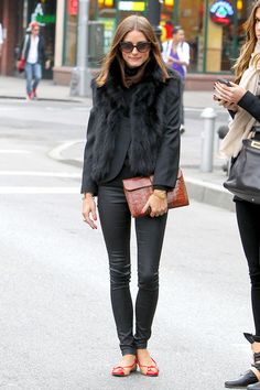 Outfit Nero, Gilet Outfit, Olivia Palermo Street Style, Style Casual Chic, Fashion Friday, Olivia Palermo, Style Crush