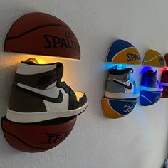 LED Basketball Shelf AVAILABLE IMMEDIATELY Shipping Within 3 Days Jordan, Nba, Lighting, Gift, Christmas, Children's Room Decoration - Etsy Light Up Shoe Rack, Basketball Led Light, Cool Shoe Rack Ideas, Nike Room Decor Ideas, Floor Shelves In Bedroom, Sneaker Head Decor, Basketball Aesthetic Room, Cool Etsy Finds, Jordan Room Ideas