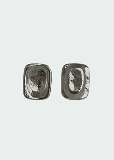 Made in 925 Sterling Silver. Comes in a jewelry pouch with polishing cloth and gift box. Sold as a pair. L 9/16" W 7/16" D 3/16" Stone Studs, Jewelry Pouch, Jewelry Watches, Gift Box, 925 Sterling Silver, Pouch, Sterling Silver, Stone, Silver