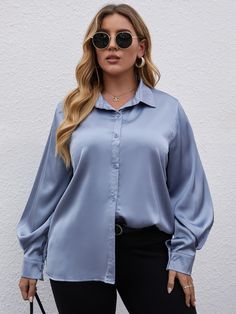 Silk Button Down Shirt Outfit, Satin Button Down Shirt Outfit, Long Sleeve Polo Outfit, Satin Shirt Outfit, Silk Outfits, Shiny Blouse, Frilly Top, Blouse Ideas, Polo Outfit