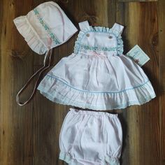 Vintage Nwt Infant Baby Bliss 3 Piece Sundress & Bonnet - Sz. 6 Mo. Vintage Baby Outfits, Southern Baby Clothes, Vintage Baby Girl Clothes, Mom Inspo, Vintage Stroller, Vintage Baby Dress, Vintage Baby Dresses, Classic Baby Clothes, Southern Baby