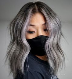 Short Hair With Grey Highlights, Violet Gray Hair Color, Ash Gray Hair, Scalp Bleach, Ash Gray Hair Color, Colored Hairstyles, Ash Grey Hair, Gray Highlights, Dark Grey Hair