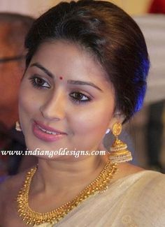 Sneha Jewellery, Sneha Prasanna, Actress Sneha, Pearl Jhumkas, Gold Jhumkas, Diamond Jewellery Designs, Sneha Actress