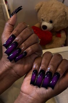 darkpurple and black aura nails. Purple Nail Designs Black Women, Aura Nails On Dark Skin, Purple And Black Aura Nails, Black And Purple Chrome Nails, Dark Purple Ombré Nails, Black And Purple Aura Nails, Clear Aura Nails, Dark Purple Aura Nails, Dark Purple Y2k Nails