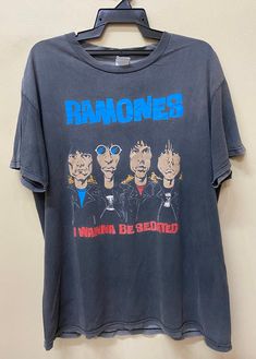 Item :Vintage ramones Bandtee shirt  Armpit to Armpit :24" Length :29" Large  metarials 100%cotton  conditions used vintage  refer to pics carefully made in mexico  original / authentic  ACCEPT PAYMENT: PAYPAL ONLY ALL ITEM WILL BE SHIPPED WITHIN 3-5 BUSINESS DAY AFTER RECEIVING CLEARED PAYMENT AND DELIVERED 3-5WEEKS WE ARE USING DHL SHIPPING EXPRESS WITH YOUR TRACKING NUMBER. PLEASE LEAVE YOUR PHONE NUMBER DURING PURCHASE.PHONE NUMBER REQUIRES FOR DHL SHIPPING EXPRESS  (VERY IMPORTANT) THANKS FOR VIEWING 👍😊 Vintage Distressed T-shirt For Fan Merchandise, Vintage Distressed T-shirt For Concerts, Ramones, Mens T Shirts, Mens Graphic Tee, Fancy Dresses, Phone Number, Tracking Number, Mens T