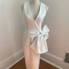 Creamy White V-Neck Pencil Skirt Dress. Back Zip. Oversized Bow Detail At Hip. Between Midi And Maxi Length. Never Worn. New With Tag. Small Spots At Back Neck From Storage That Should Come Out. Bridal Vibes, Pencil Skirt Dress, Inverted Triangle, Dress Back, Dress Elegant, Pencil Dress, Skirt Dress, Creamy White, Bow Detail