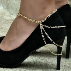 New Elegant Chain Anklet - Gold - Brand New In Packaging Thigh Chain Jewelry, Gold Chain Anklet, Elegant Anklet, Thigh Chain, Juicy Couture Bracelet, Crystal Cuff Bracelet, Tassel Decor, Boho Color, Feather Bracelet