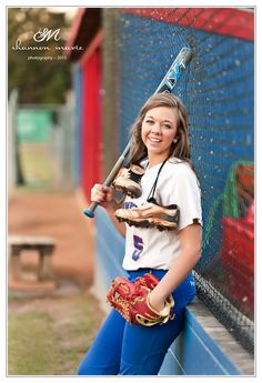 Team Photo Poses, Softball Team Photos, Softball Pictures Poses, Softball Photography, Softball Photos, Senior Softball