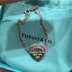 Lightly Used Size Large Comes With Box And Dust Bag Curretly On The Tiffany Website For $290 Double Chain Bracelet, Tiffany Bracelets, Return To Tiffany, Bracelet In Silver, Heart Tag, Tiffany Co Jewelry, Double Chain, Bat Mitzvah, Tiffany Heart