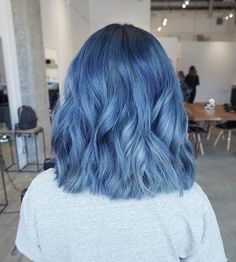 Start Your Green Hair Journey with These Stunning Ideas Dusty Blue Hair, Pastel Blue Hair, Hair Streaks, Hair Color Pastel, Pinterest Hair, Hair Color Purple, Short Hair Color, Hair Images