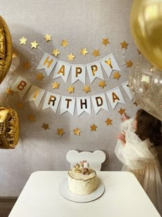 35 Birthday Decorations, 35 Birthday, Birthday Decoration Ideas, Surprise Birthday Decorations, Birthday Decorations At Home, Simple Birthday Party, Happy Birthday Decor, Birthday Room Decorations, Simple Birthday Decorations