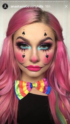 Pink Hair Halloween Costume, Hallowen Schminke, Creepy Clown Makeup, Clown Face Paint, Circus Makeup, Fantasy Make-up, Halloween Make-up Looks, Halloweenský Makeup