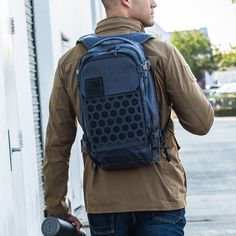 Rome Party, Mochila Edc, Edc Essentials, Tactical Wear, Division 2, Mini Mochila, Outdoor Backpacks, Tactical Vest