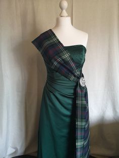 Sutherland Muted Tartan / Plaid Open Fringe Sash Perfect for representing your Scottish heritage at your Wedding, Burns Night or other Special Celebrations.  Made from 100% wool tartan woven in Scotland  Size: 13cm x 250cm Brooch not included. Scottish Costume, Tartan Sash, Burns Night, Wedding Sash Belt, Scottish Wedding, Scottish Heritage, Wedding Attire, Tartan Plaid, Dressing Room