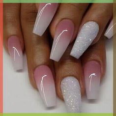 Pink Sparkly Nails, Ongles Beiges, Nagel Tips, Polish Ideas, Coffin Press On Nails, Fake Nails With Glue, Striped Nails, Nail Beauty, Metallic Nails