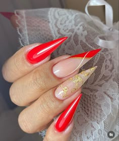 Summer Stiletto Nails, Gold Stiletto Nails, Red Stiletto Nails, Stilleto Nails Designs, Stiletto Nails Short, Stiletto Nail Art, Red Acrylic Nails, Stiletto Nails Designs, Summer Acrylic Nails