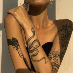 3d2y Tattoo, Dark Feminine Tattoos Half Sleeves, Atlas Tattoo, Snake Tattoo Design, Stylist Tattoos, Body Modification, Best Sleeve Tattoos, Discreet Tattoos