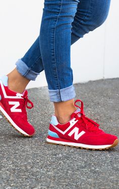 Sneaker Outfits, New Balance Sneakers, Gym Shoes, Pretty Hair, Us Air Force, Sneakers Outfit, Crazy Shoes, Shoes Outlet