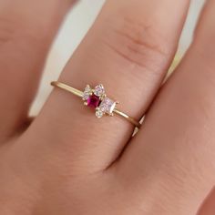 "Ruby Diamond Ring / Cluster Diamond Ring / Cluster Gemstones Ring / Personalized Birthstone Rings / Pink Sapphire Ring / Ruby Ring / Anniversary ring / 14k Solid Gold Ring ♥ Features : * Made to Order. * Made in NYC. * Gold: Solid 14K( Also available in18K) *Width of band: 1.3mm * Choice of Gold: Yellow Gold, White Gold, Rose Gold, or Platinum * Gem Stone: Pink Sapphire, Ruby, Mined Diamond * Stones details: * 2PCS Round Diamonds 1.5mm each Diamond Color-Clarity: G Color SI Clarity * 1 Square P Square Gem Ring, Wedding Ring Dainty, Memory Ring, Ring Redesign, Princess Cut Diamond Ring, Cluster Diamond Ring, Rings Pink, Anniversary Rings For Her, Ruby Diamond Ring