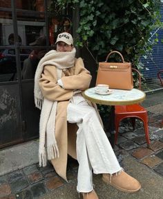 Stile Kendall Jenner, Nyc Winter Outfits, Winter Mode Outfits, Paris Winter, Nyc Fits, Nyc Outfits, New York Outfits, New York Winter, Europe Outfits