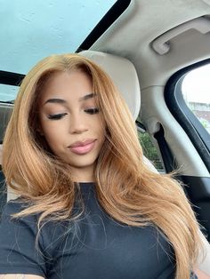 Ginger And Ash Blonde Hair, Blond Ginger Hair, Strawberry Blonde Hair Black Women, Strawberry Blonde Ginger, Blonde Hair Sew In, Blonde And Ginger Hair, Ginger With Blonde Highlights, Light Ginger Brown Hair, Blonde Ginger Hair