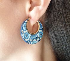 Portuguese Tiles Hoop Earrings Blue Antique Tiles Statement - Etsy Boho Leather Jewelry, Neutral Dresses, Tiles Pattern, Portuguese Tile, Blue Antique, Statement Hoop Earrings, Portuguese Tiles, Antique Tiles, Ceramic Pieces