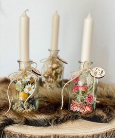 Dryer Flower Arrangements, Dried Flowers In Glass Vase, Dried Rose Decoration, Dried Floral Display, Unique Candle Holders Diy, Dried Flower Workshop, Dried Flower Candle Holder, How To Use Dried Flowers, Dried Floral Crafts