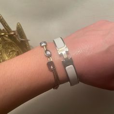 Gently Used. White With Silver. Same Day Shipping. Authentic Hermes Jewelry, White Bracelet, White Bracelets, Womens Jewelry Bracelets, Limited Time, Women Jewelry, Bracelet, Silver, White