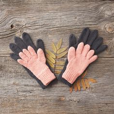 Patons In the Woods Family Knit Gloves Patons Classic Wool, Anchor Embroidery, Crochet Abbreviations, Knit Gloves, Quilting Thread, Yarn Shop