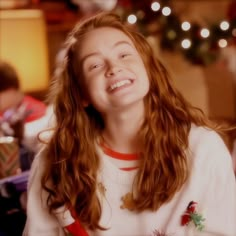 stranger things christmas pfp matching icon max mayfield sadie sink Stranger Things Christmas Pfp, Xmas Pfp, Harry Potter Ron Weasley, Christmas Pfp, Max Mayfield, Harry Potter Ron, Science Fiction Series, Christmas Icons