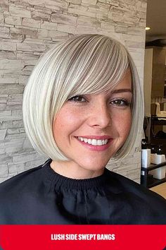 Platinum Sweeping See-Through Fringe for ladies with short hair Side Swept Hairstyles, Chin Length Hair, Short Hair With Bangs, Medium Hair Cuts, Trendy Short Hair Styles