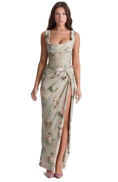 This stretch-georgette maxi skirt is covered in romantic roses with a gathered side and a stem-showing vent. Exclusive retailer Lined 93% polyester, 7% elastane Dry clean Imported Floral Corset Outfit, Outfit With Pearls, Floral Two Piece, Birthday Shoot, Maxi Rok, Floral Corset, High Waisted Maxi Skirt, Elegant Outfits, Crop Top Skirt