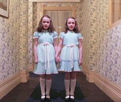 Grady Twins Costume, Shining Twins Costume, The Grady Twins, Grady Twins, The Shining Twins, Twin Costumes, Twin Halloween, Twin Halloween Costumes, Costumes For Teens