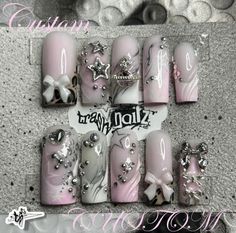 Nails With Silver Charms, Silver Pink Nails, Grunge Nails, Girly Acrylic Nails, Dope Nail Designs, Pretty Gel Nails