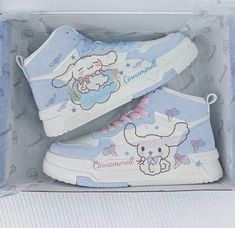 Sanrio Clothes, Hello Kitty Shoes, Kitty Clothes, Hello Kitty Clothes, Preppy Shoes, Pretty Shoes Sneakers, Kawaii Shoes, Cute Nike Shoes, Cute Sneakers