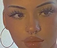 Dream Piercings, Carribean Food, Cute Nose Piercings, Pretty Ear Piercings, Face Piercings, Piercings For Girls, Cool Piercings, Nose Piercing Jewelry, Facial Piercings