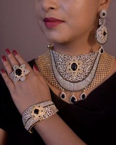 From classic solitaires to intricate patterns,
 discover the perfect blend of sophistication and glamour. Beef Empanadas, American Diamond Necklaces, Necklace Set Indian, Egyptian Style, Expensive Jewelry Luxury