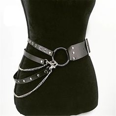 ماثيو ماكونهي, Jeans Chain, Chain Skirt, Mode Steampunk, Maid Marian, Harness Fashion, Emo Outfits, Body Harness, Looks Black