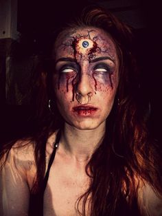 The Blind Seer #makeup #halloween #scary #spooky #costume #sfx #sfxmakeup #fxmakeup #specialeffectsmakeup #mua Scary Fortune Teller Costume, Seer Makeup, Seer Costume, Scary Fortune Teller, Sfx Gore Makeup, Sfx Makeup Ideas Scary Halloween, Cinematic Makeup, Spx Makeup, Scary Witch Makeup