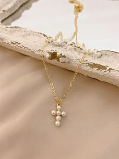 Chain with pearl cross charm Simple Fresh Elegant Very practical to combine Pearl Cross Necklace, Preppy Accessories, Multi Gemstone Necklace, Hematoid Quartz, Faith Jewelry, Charm Necklaces