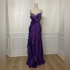 Gently Used, Unique, Beautiful Dress With A Matching Shawl. Size 2, Bought It In A Boutique In Japan. No Stains Or Rips, From A Pet Free Home. Women Formal Dress, Colorful Dresses Formal, Formal Dress Shops, Women Formals, Formal Dresses For Women, Beautiful Dress, Formal Dress, Color Purple, Beautiful Dresses