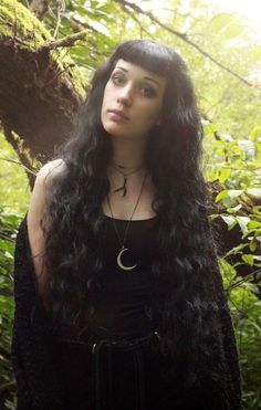 Dark Fashion Hair Color, Long Witchy Hair, Long Goth Hair, Witch Hair, Floral Long Dress, Long Dress Black, Casual Goth, Goth Hair