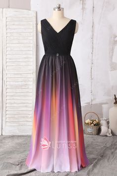 With pleated V-neck and classic waistband, this floor-length ombre purple chiffon bridesmaid dress is a breath of fresh air. This custom made formal wear is a wonderful piece for bridal party and other special occasion. Purple Chiffon Bridesmaid Dress, Semi Formal Dresses Long, Strapless Chiffon Dress, Ombre Purple, Designer Bridesmaid Dresses, Floor Length Chiffon Bridesmaid Dresses, Girls Formal Dresses, Unique Prom Dresses, Semi Formal Dresses