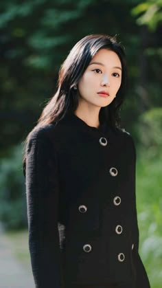 Kdrama Style, Korean Style Outfits, Kdrama Fashion, Korean Picture, Kim Jiwon, Black Dresses Classy, Woman Suit Fashion, Power Dressing