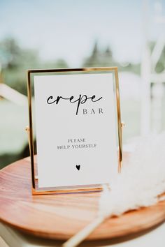 a close up of a table with a sign on it that says, let her sparkle