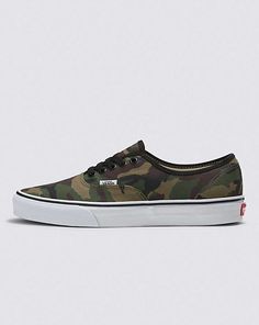 Customs Camo Authentic Camo Vans, Customised Vans, Vans Original, Vans Store, Authentic Vans, Van Doren, Vans Logo, Custom Vans, Vans Shop