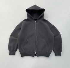 Unique Clothing Designs, Clothing Brand Design Ideas, Minimal Shirt Design, Clean Fashion, Stylish Hoodies, Aesthetic Minimalist, Luxury Contemporary