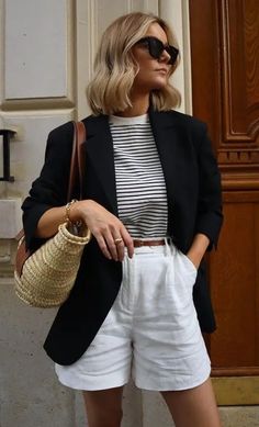 Europe Outfits, Outfit Chic, Paris Mode, 가을 패션, Black Blazer, Spring Summer Outfits, Summer Outfits Women, Outfits Casuales