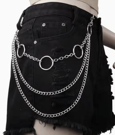 Add some edgy fun to any of your pants with this chain accent piece. This style features 3 levels of chains connected to o-rings...1 with large rings and 2 longer ones with standard curb chains. Made of zinc alloy. Alt Chain Necklace, Dark Outfits Edgy, Bloodborne Outfits, Chains Outfit, Jean Chains, Diy Body Chain, Belt Chains, Alt Accessories, Aesthetic Pants